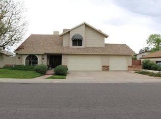 6433 W Shaw Butte Dr, Glendale, AZ 85304