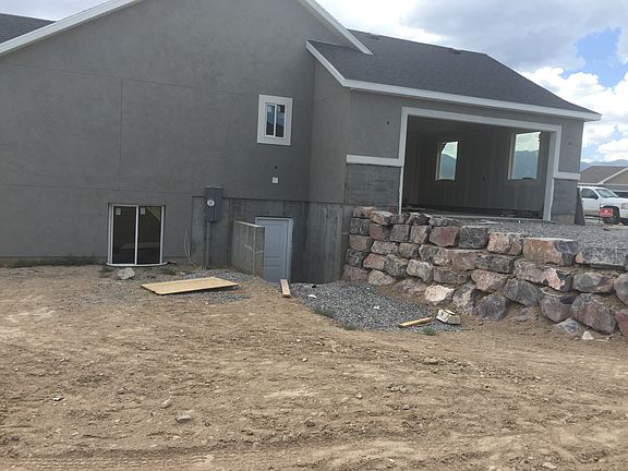 4th image of 2046 E Sunnyvale Cir