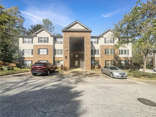 7302 Par Four Way, Lithonia, GA 30038
