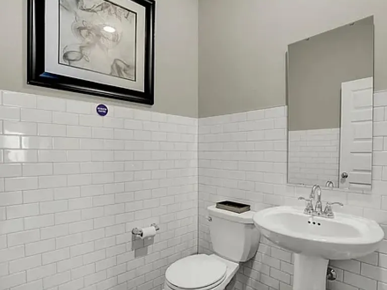 8595 Strabet Dr — Photo 4