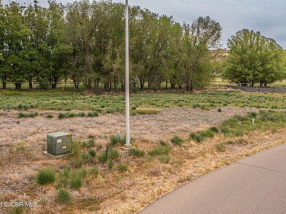3rd image of 5929 Vista Del Rio Ct