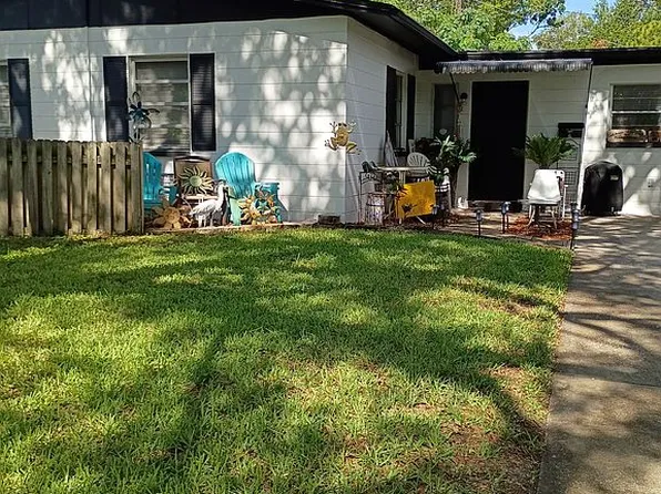 7846 12th St N, Saint Petersburg, FL 33702