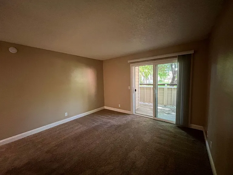 530 E Patriot Blvd #175-F — Photo 2