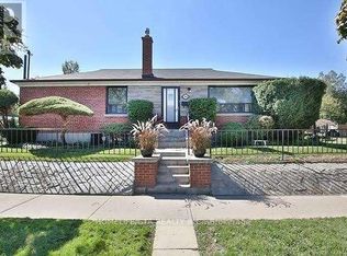 54 Vauxhall Dr, Toronto, ON M1P1P9