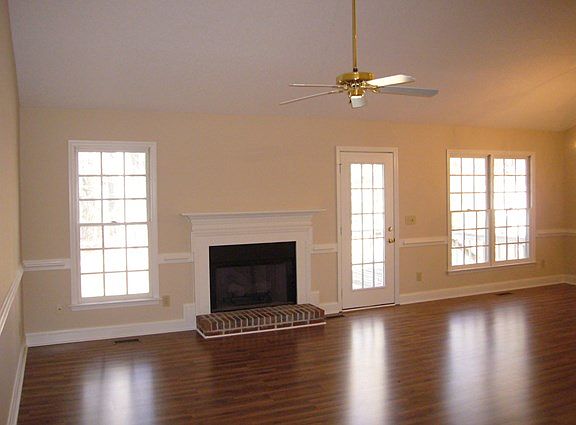 4th image of 707 Goldleaf Dr