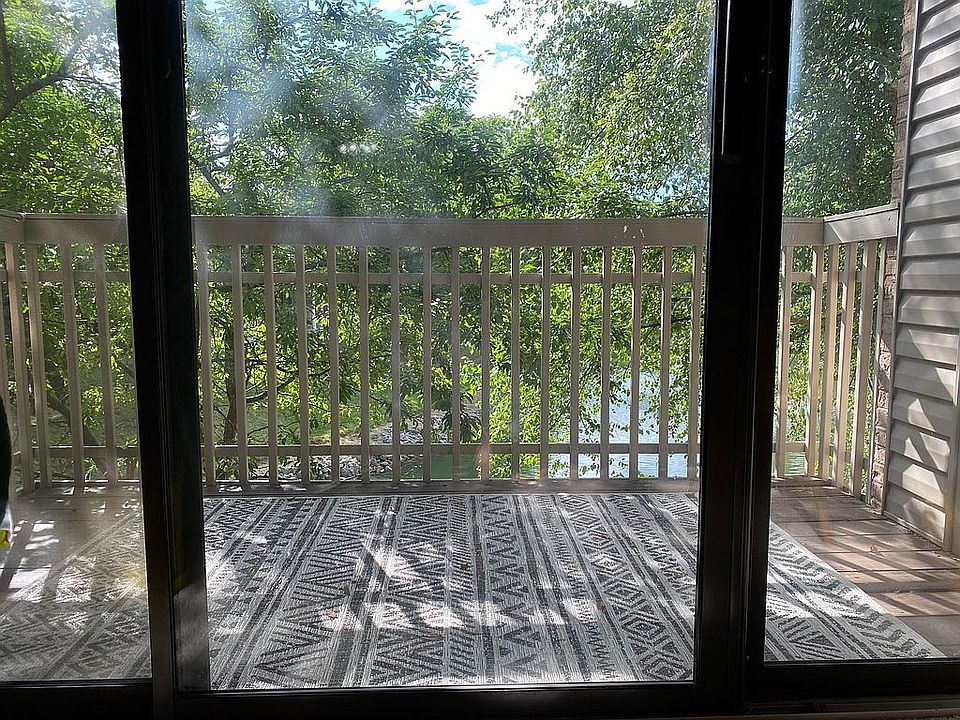 1st image of 3800 Rosemont Blvd APT 107D