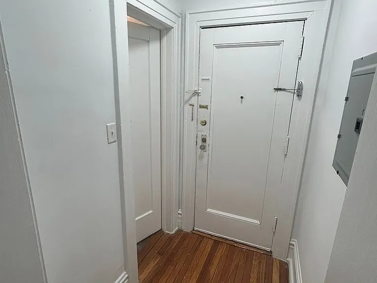 Hillside Gardens Apartment Homes — Photo 4