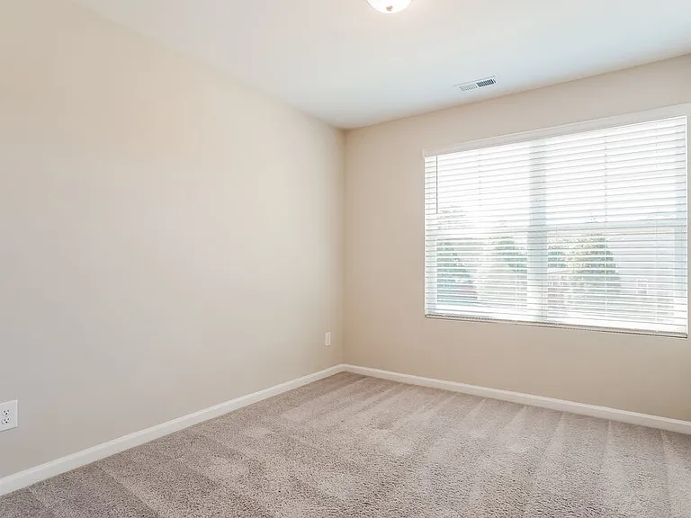 548 Wendell Falls Pkwy — Photo 18