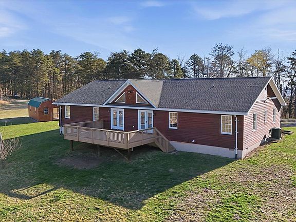 4th image of 604 Locksa Rd