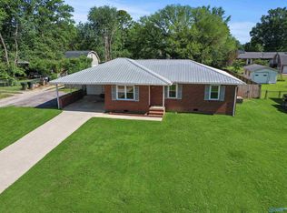 404 Albert St SW, Decatur, AL 35601