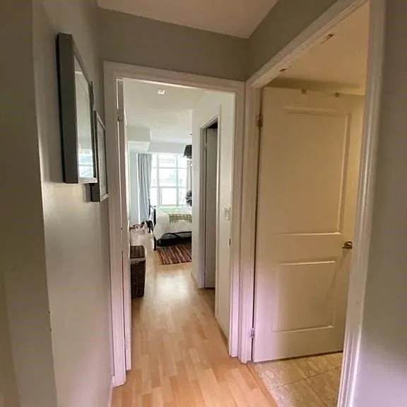 15 Stafford St #406 — Photo 9