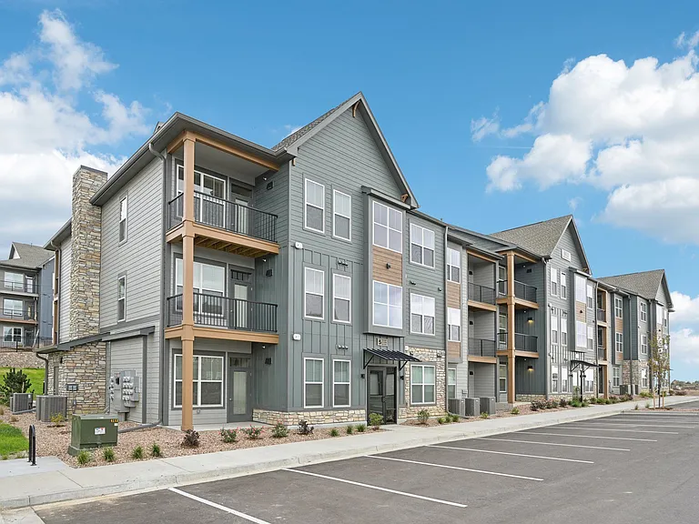 The Garrison Luxury Apartments — Photo 59
