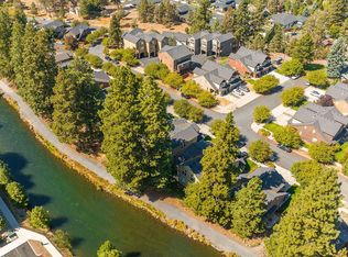 387 SW Garfield Ave UNIT 200, Bend, OR 97702