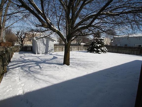 3rd image of 5968 Kingslake Dr