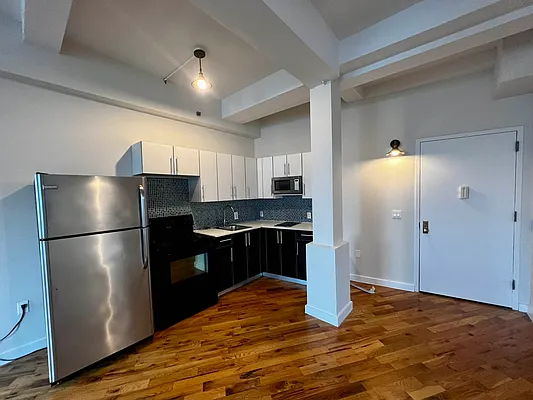 Rented by City Connections Realty | media 11