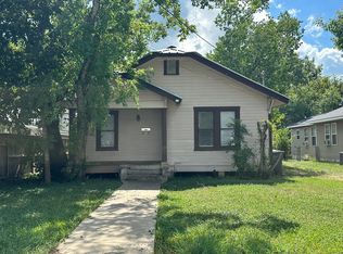 1409 E Stayton Ave, Victoria, TX 77901