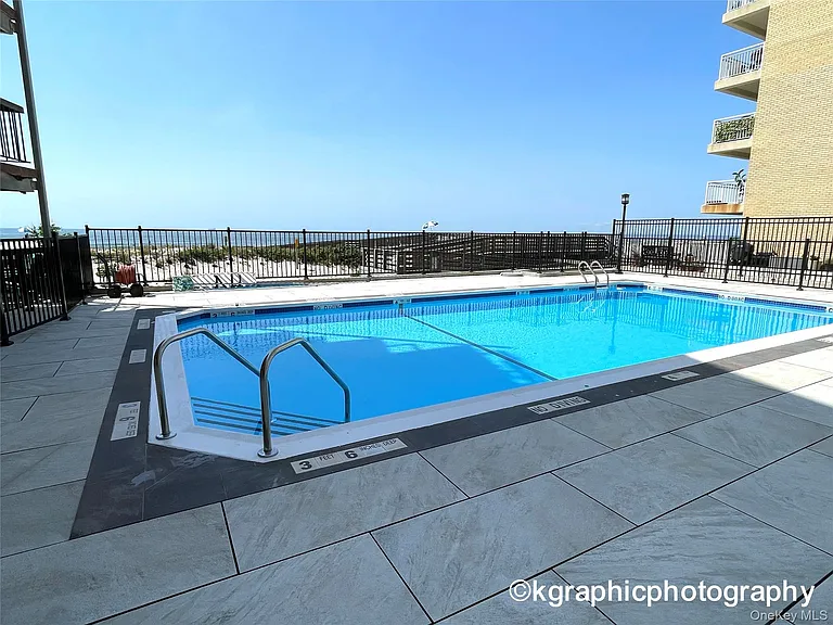 750 Shore Rd #10 — Photo 19
