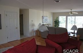 3rd image of 31 Deerfield Ln