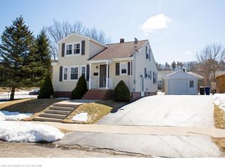 8 Allen Rd, South Portland, ME 04106