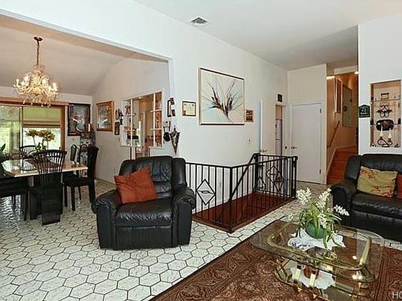 5th image of 873 Sherman Ave
