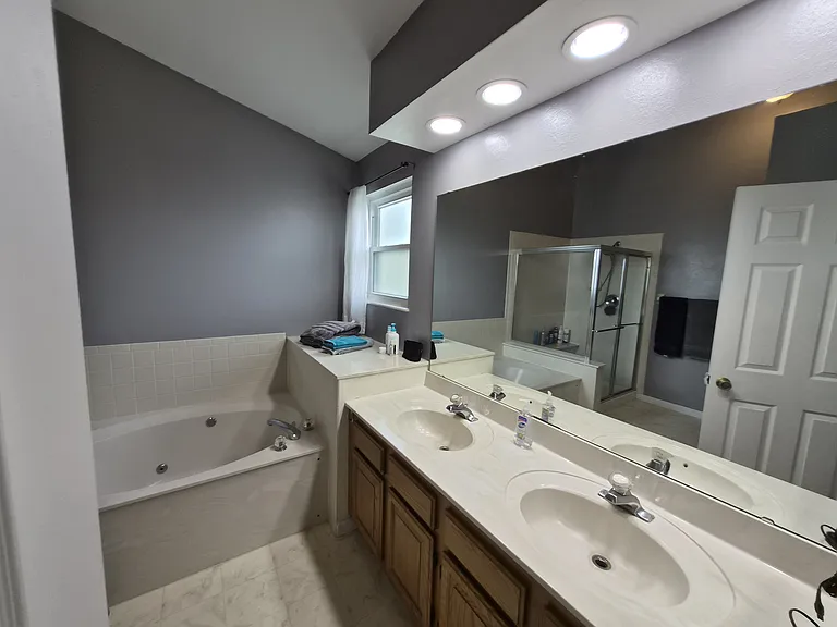 1809 Red Clover Dr — Photo 18