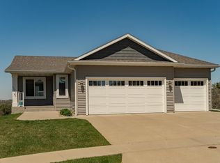 3323 Turnberry Ln SE, Rochester, MN 55904