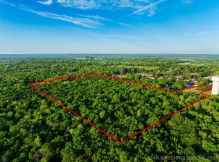 4 E 13th St, Okmulgee, OK 74447