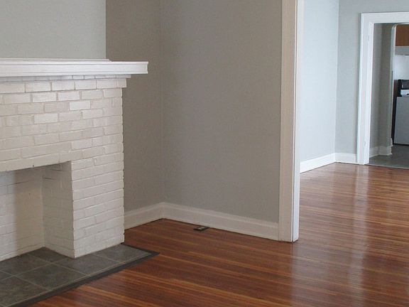 2nd image of 947 Northwest Blvd #947