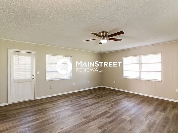 5th image of 701 Eugena Dr