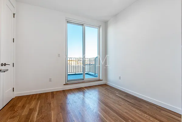 Rented by Brick&Mortar | media 44