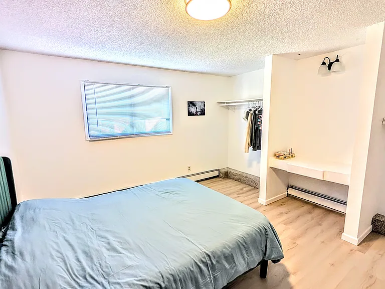 433 E 14th Ave #6 — Photo 11