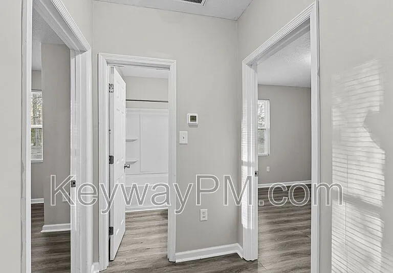 1120 Dodge Ln #10 — Photo 7
