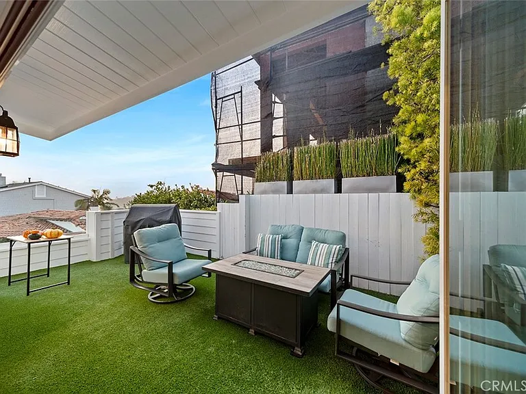 45 Emerald Bay — Photo 23