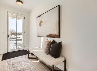 5615 Buffington Ln, Excelsior, MN 55331