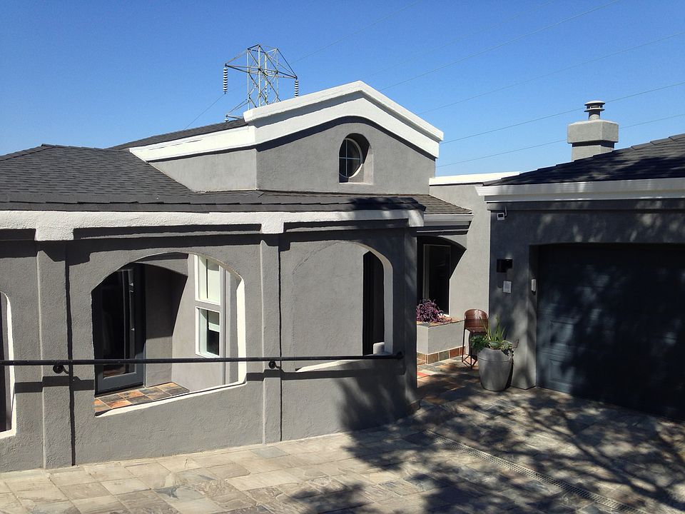 Front With Slate Driveway,Pa