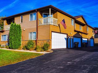 430 45th St UNIT 2, Kenosha, WI 53140