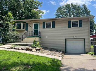 2008 Maplecrest Dr, Emporia, KS 66801