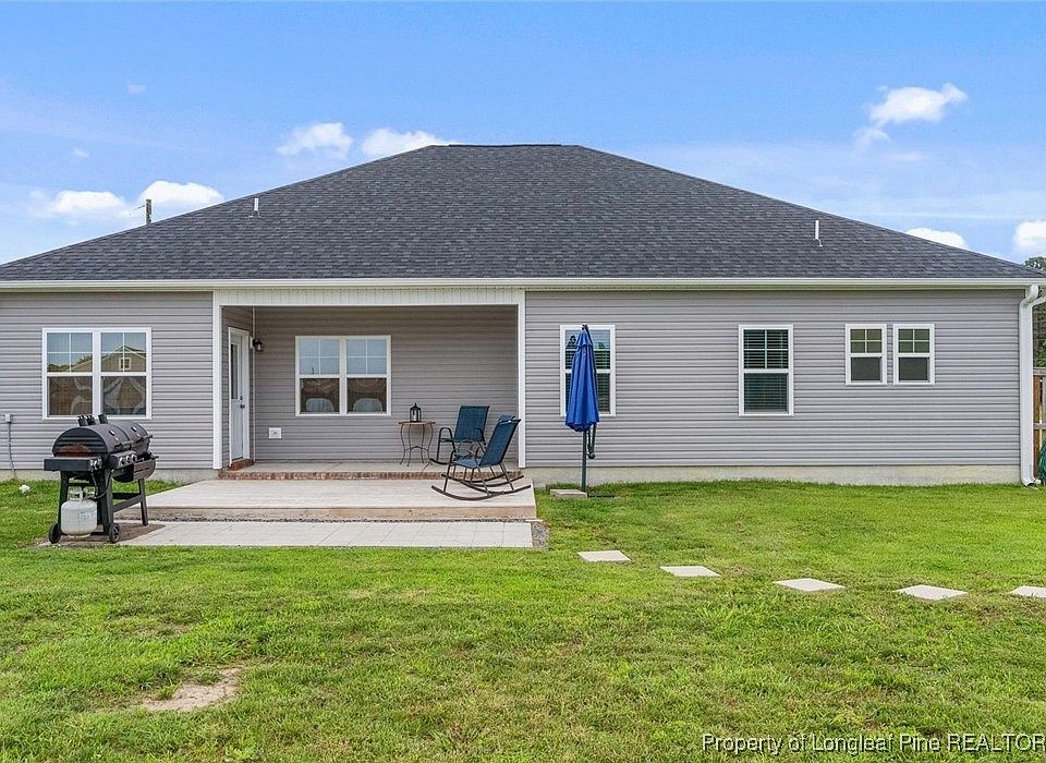 2nd image of 101 Cherry Ridge Ct