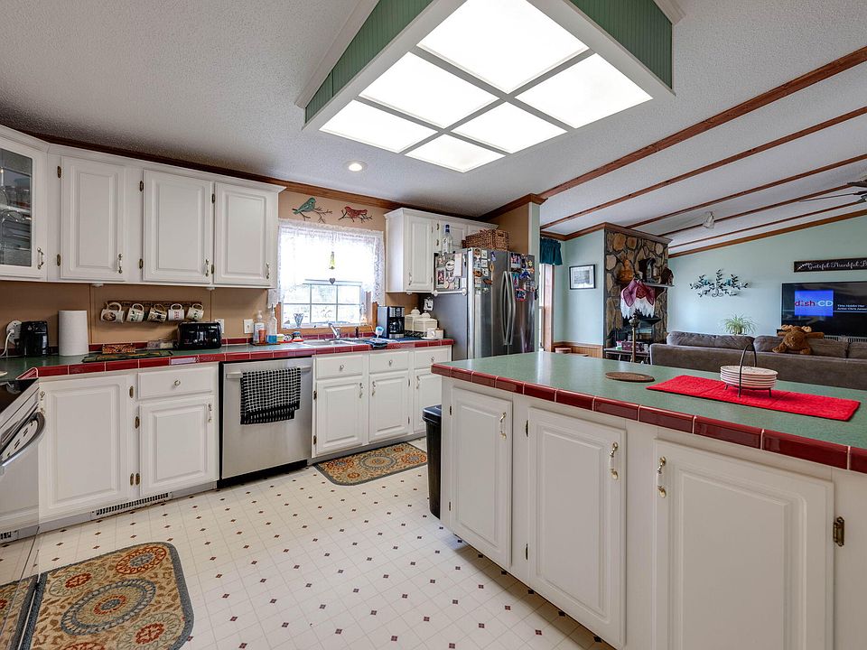 25th image of 482 Hiwassee Dr