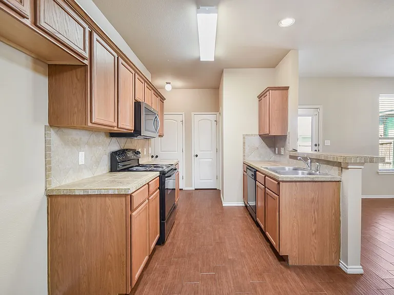1508B Muirfield Bend Dr — Photo 6