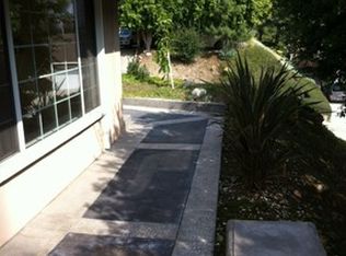 207 Greenbank Ave, Duarte, CA 91010