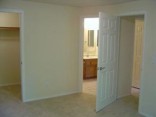 4th image of 22700 30th Ave S #214