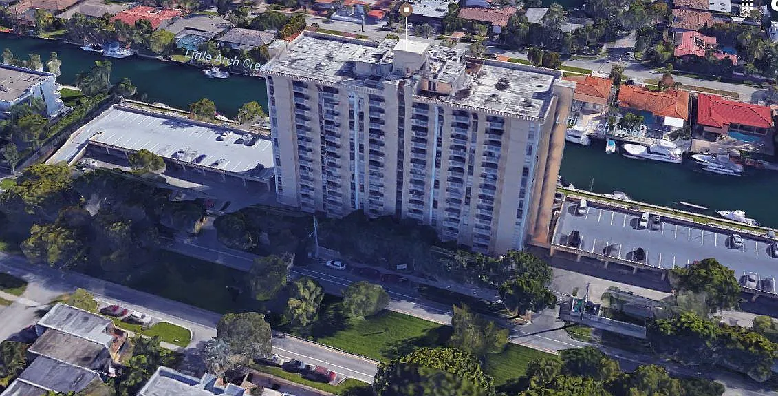 1 bed, 723 sqft, $1,800 — Photo 2