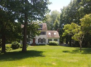 15 Great Gate Dr, Hampton, NH 03842