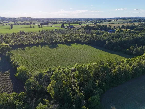 0 Middle Rd, Campbellsport, WI 53010
