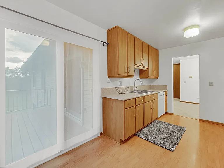 7000 Newport Dr #204 — Photo 14