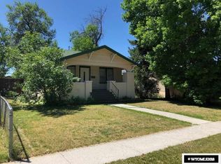 513 E Park Ave, Riverton, WY 82501