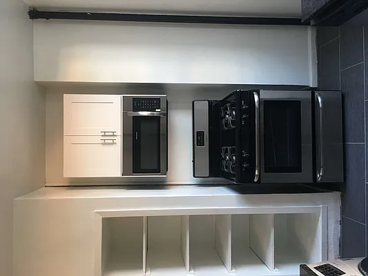 Rented by Trion Real Estate Management | media 23