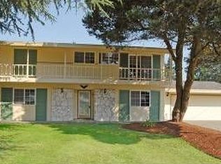 16804 NE 19th Pl, Bellevue, WA 98008
