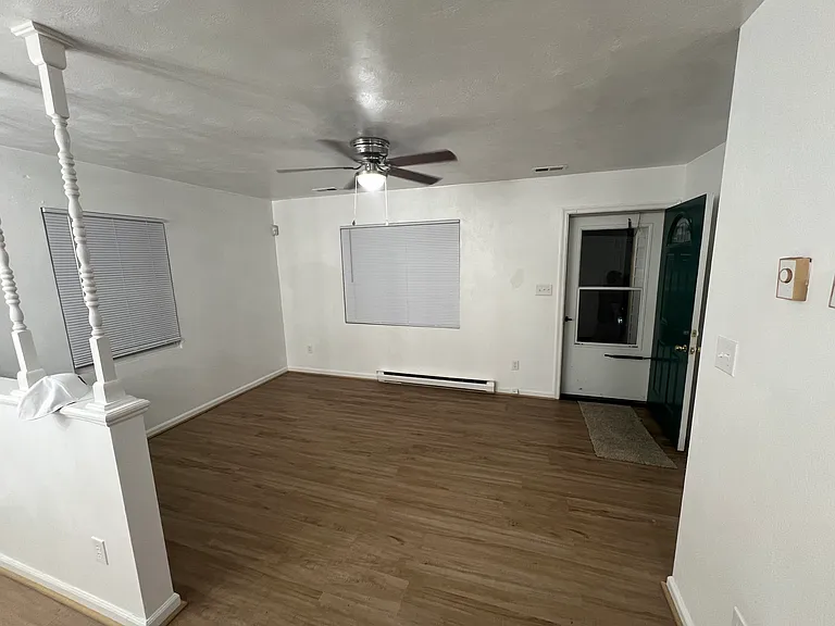 101 Butts Ln — Photo 5